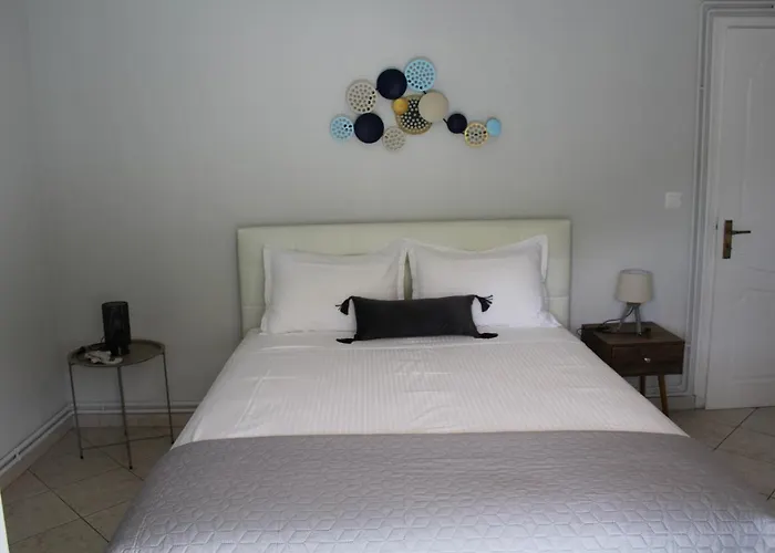 Paxos Rock Apartments